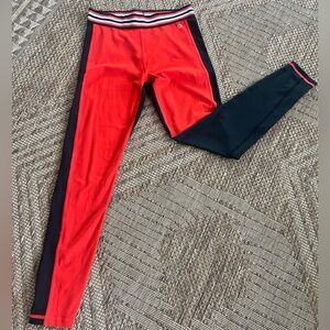 GapFit Vintage-inspired Dual Tone Leggings Black Red